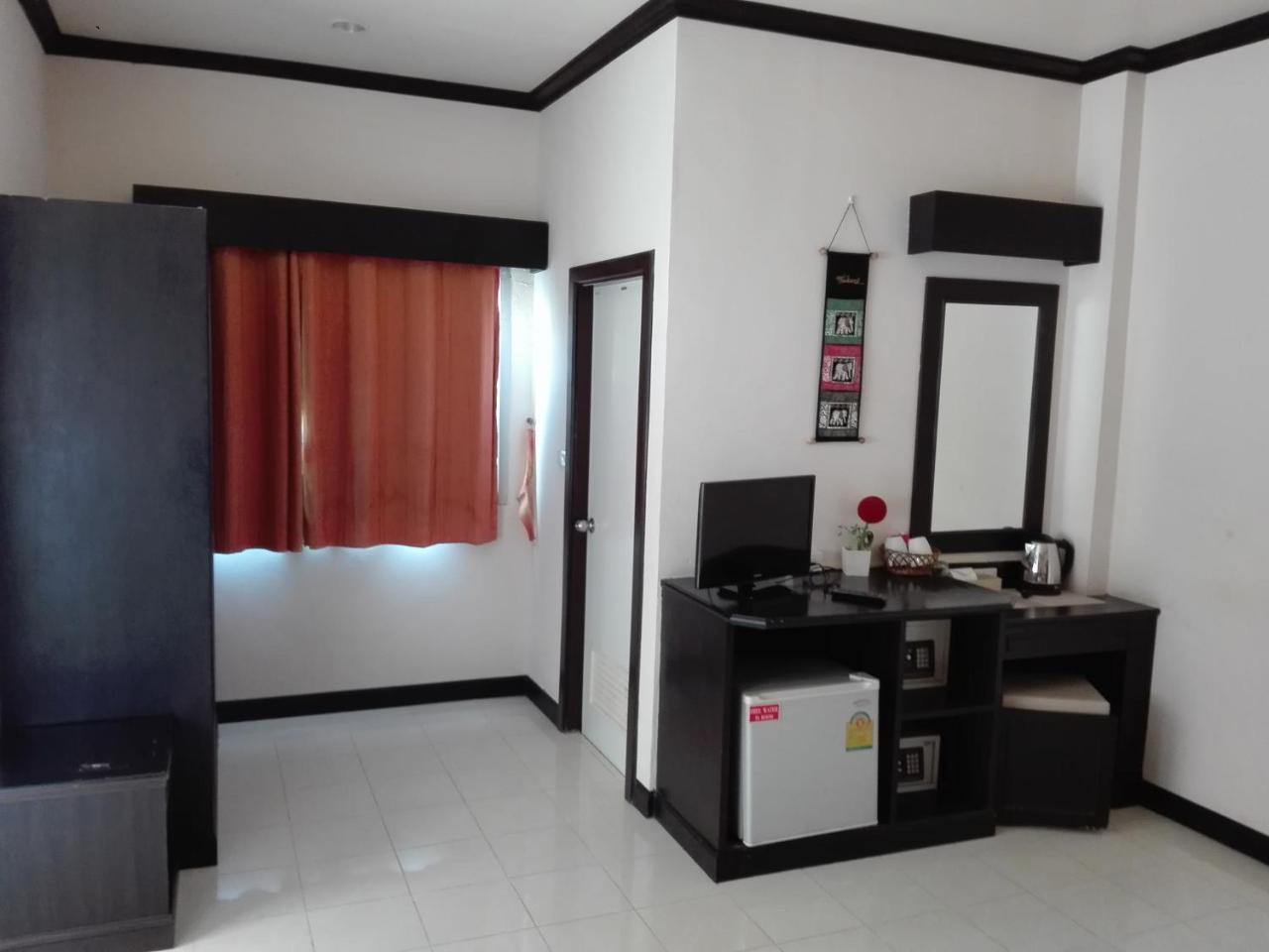 Ramaz Hotel Patong Екстер'єр фото