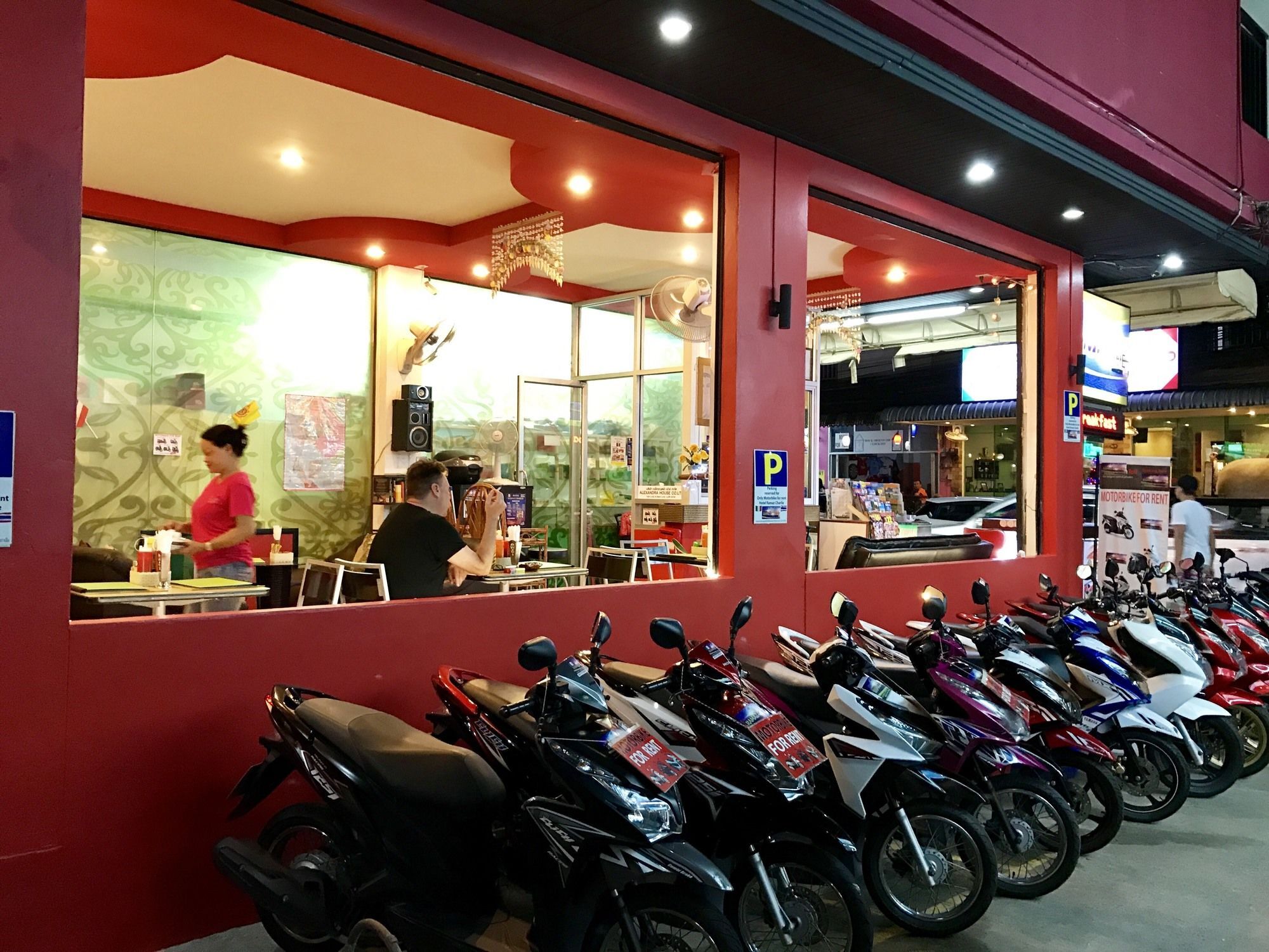 Ramaz Hotel Patong Екстер'єр фото