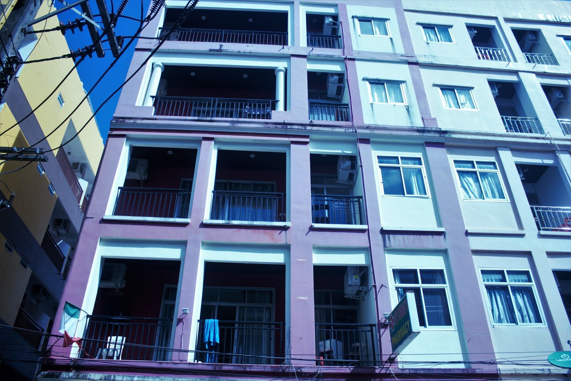 Ramaz Hotel Patong Екстер'єр фото